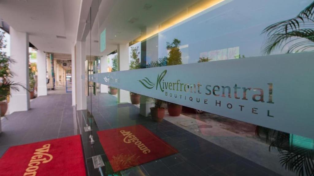Riverfront Boutique Hotel Malacca Exteriör bild