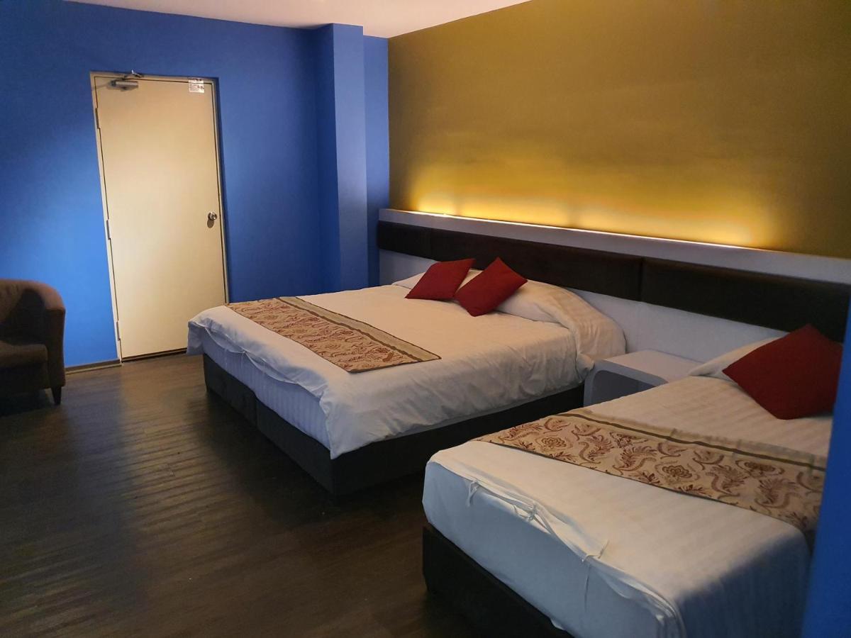 Riverfront Boutique Hotel Malacca Exteriör bild